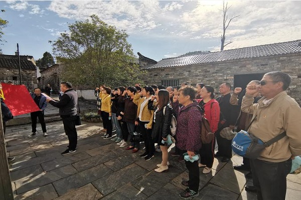 铜官区露采社区三举措扎实推进基层党建质量提升.jpg