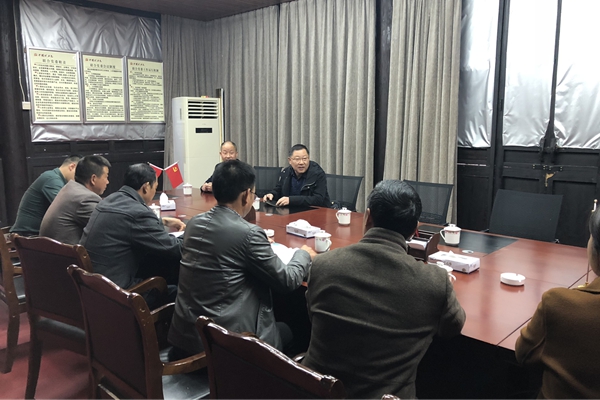 钟鸣非公.jpg