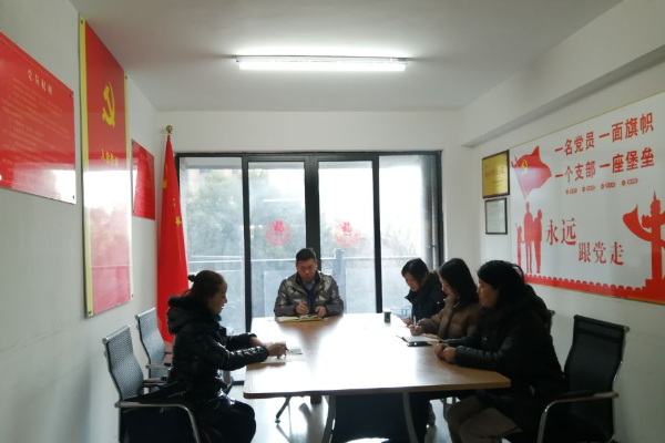 铜官区：“红色领航” 着力打造红色物业党建品牌.png