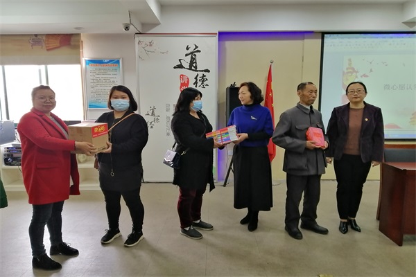 铜官区官塘社区“三突出”推动党建联盟提质增效.jpg