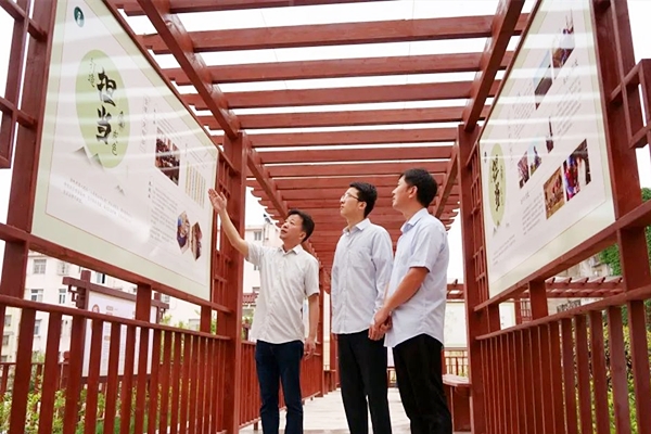 年轻干部-枞阳县.jpg 年轻干部-枞阳县.jpg